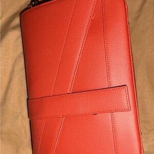 Acte Nation Iconic Ally crossbody